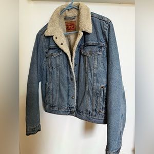 Original Sherpa Trucker Jacket, boy size that fits women small!